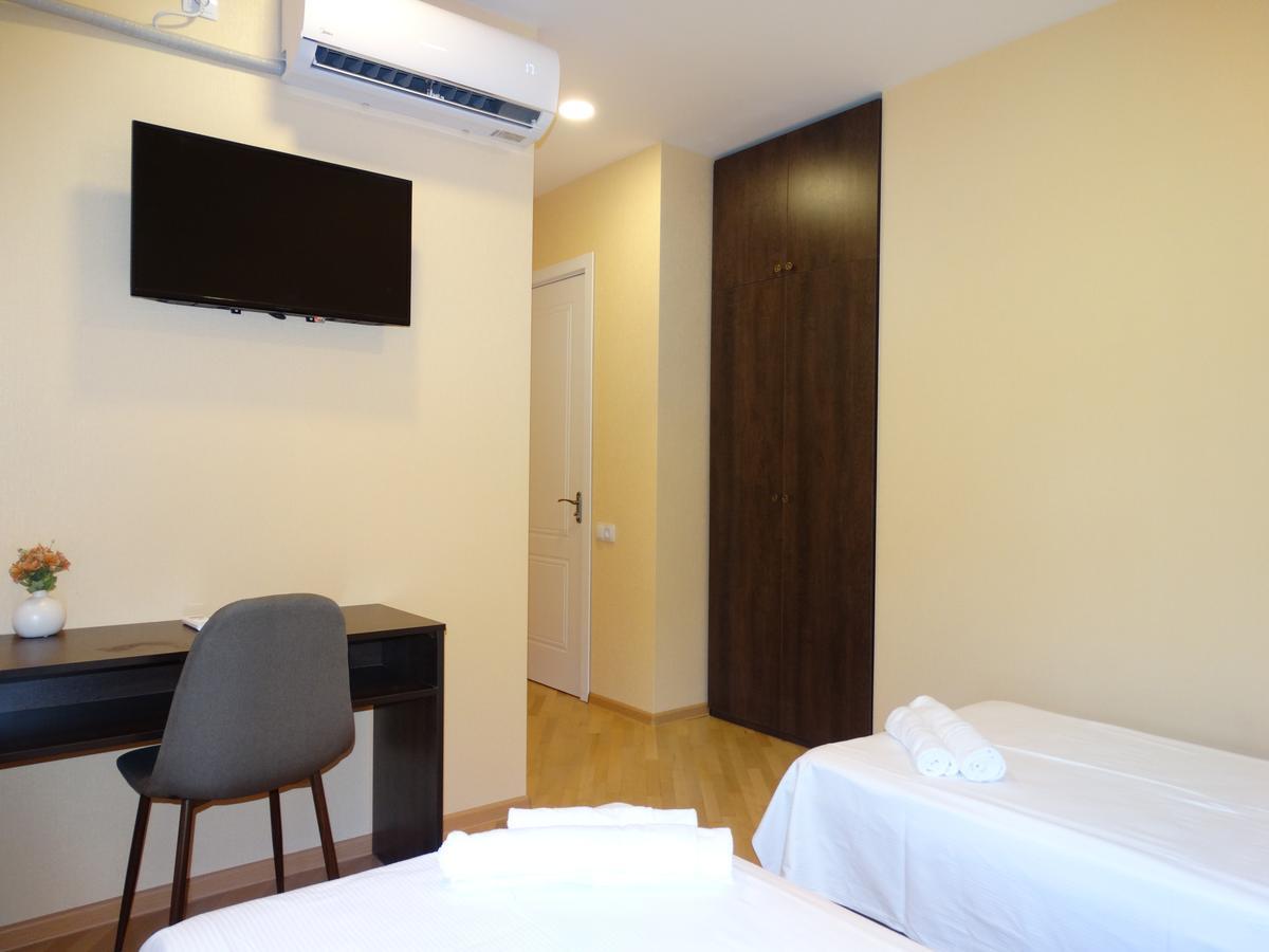 Hotel Boutique Iveria Tbilisi Exterior photo