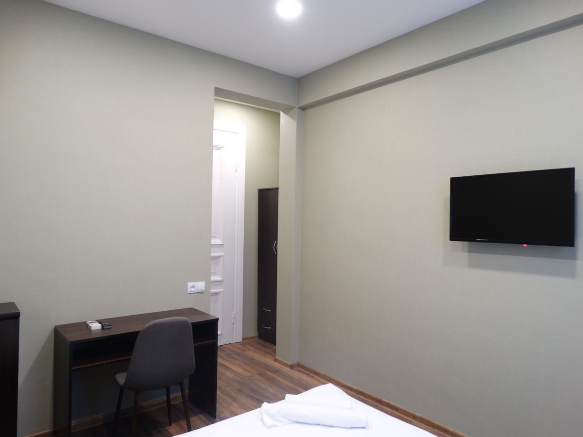 Hotel Boutique Iveria Tbilisi Exterior photo