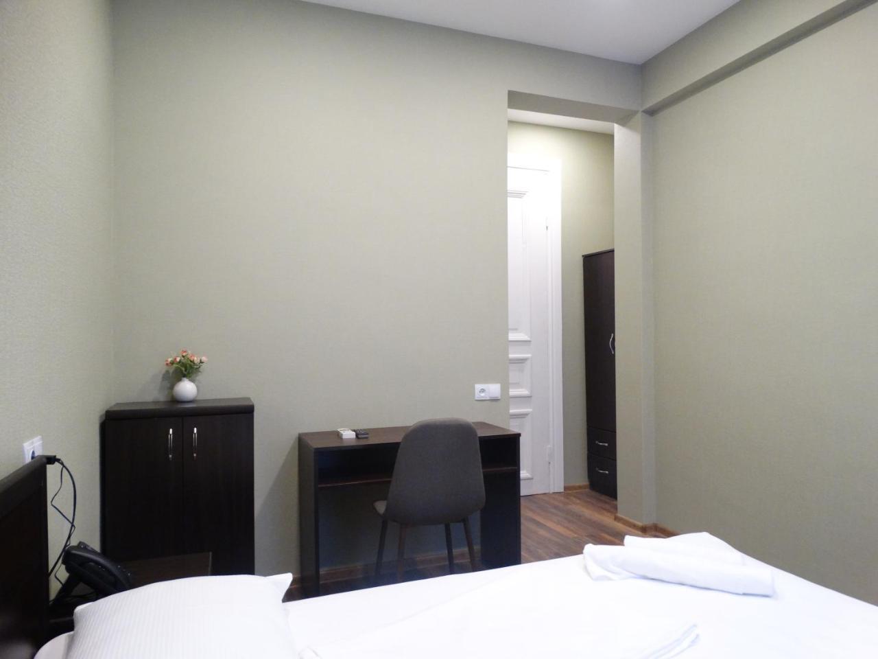 Hotel Boutique Iveria Tbilisi Exterior photo
